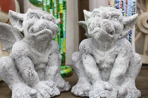 置物・ガーゴイル